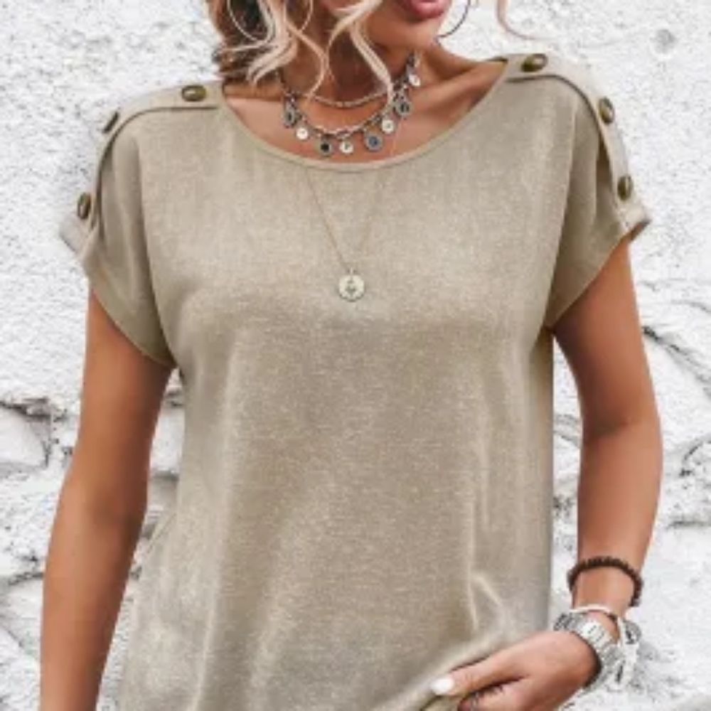 Woman's cream top